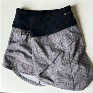 Lululemon Gray Speed Up shorts  size 8 tall